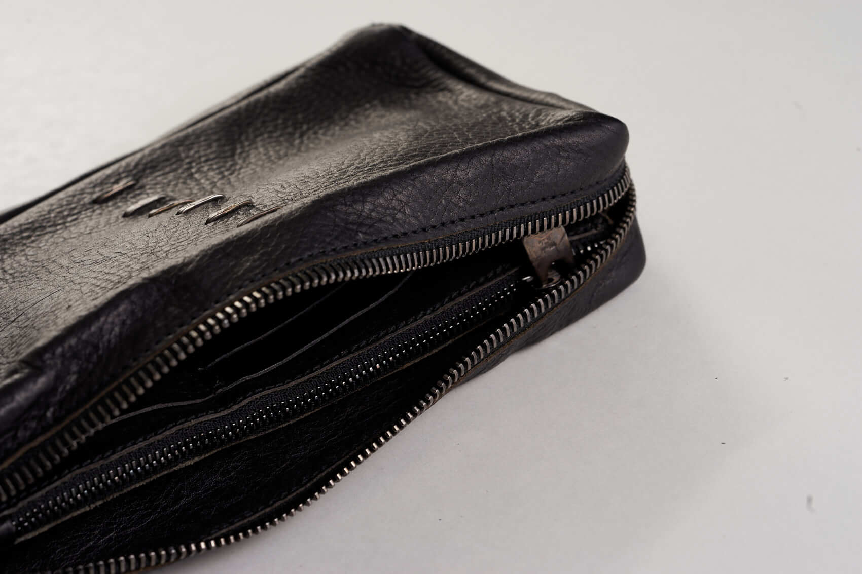 daniele basta leather and silver bags - DETAIL 2